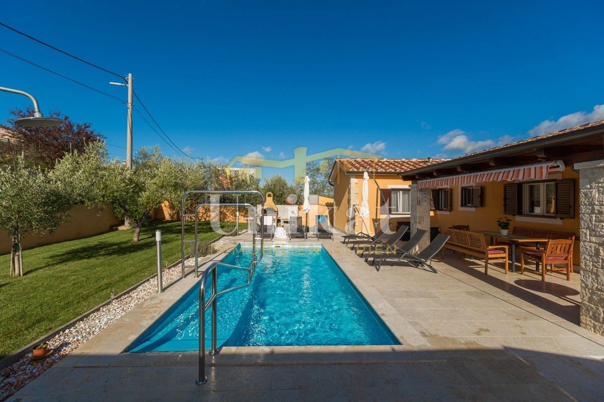 Casa con splendida vista - Vižinada